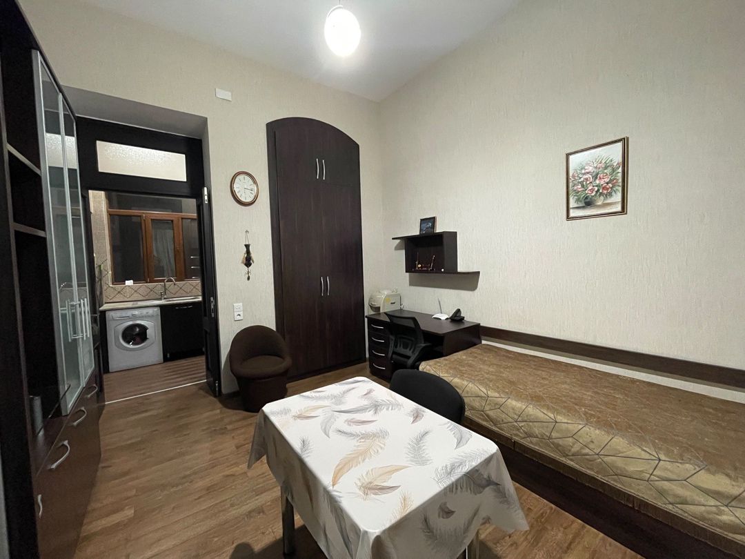 İcarəyə verilir 1 otaqlı köhnə tikili 30 m² — Mənzil, Bakı (2)