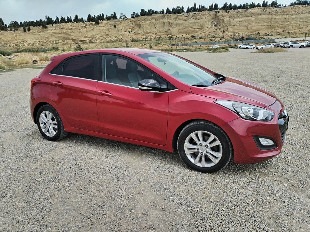 Hyundai i30, 1.6 L, 2014 il, 152 000 km — Avtomobillər, Bakı (4)