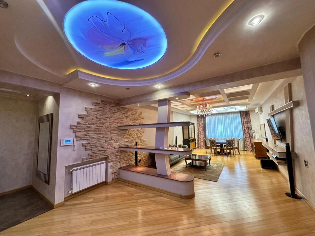 Satılır 4 otaqlı yeni tikili 185 m² — Mənzil, Bakı (5)