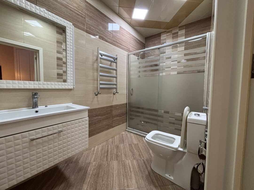 İcarəyə verilir 3 otaqlı yeni tikili 135 m² — Mənzil, Bakı (10)