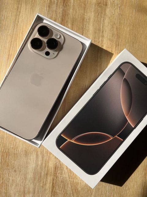Apple iPhone 16 Pro Desert Titanium 256GB/8GB — Bakı
