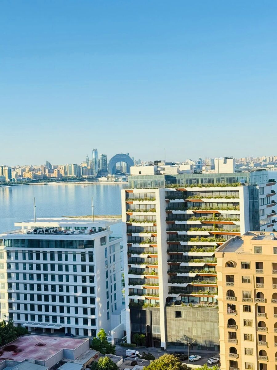 Satılır 4 otaqlı köhnə tikili 125 m² — Mənzil, Bakı (3)