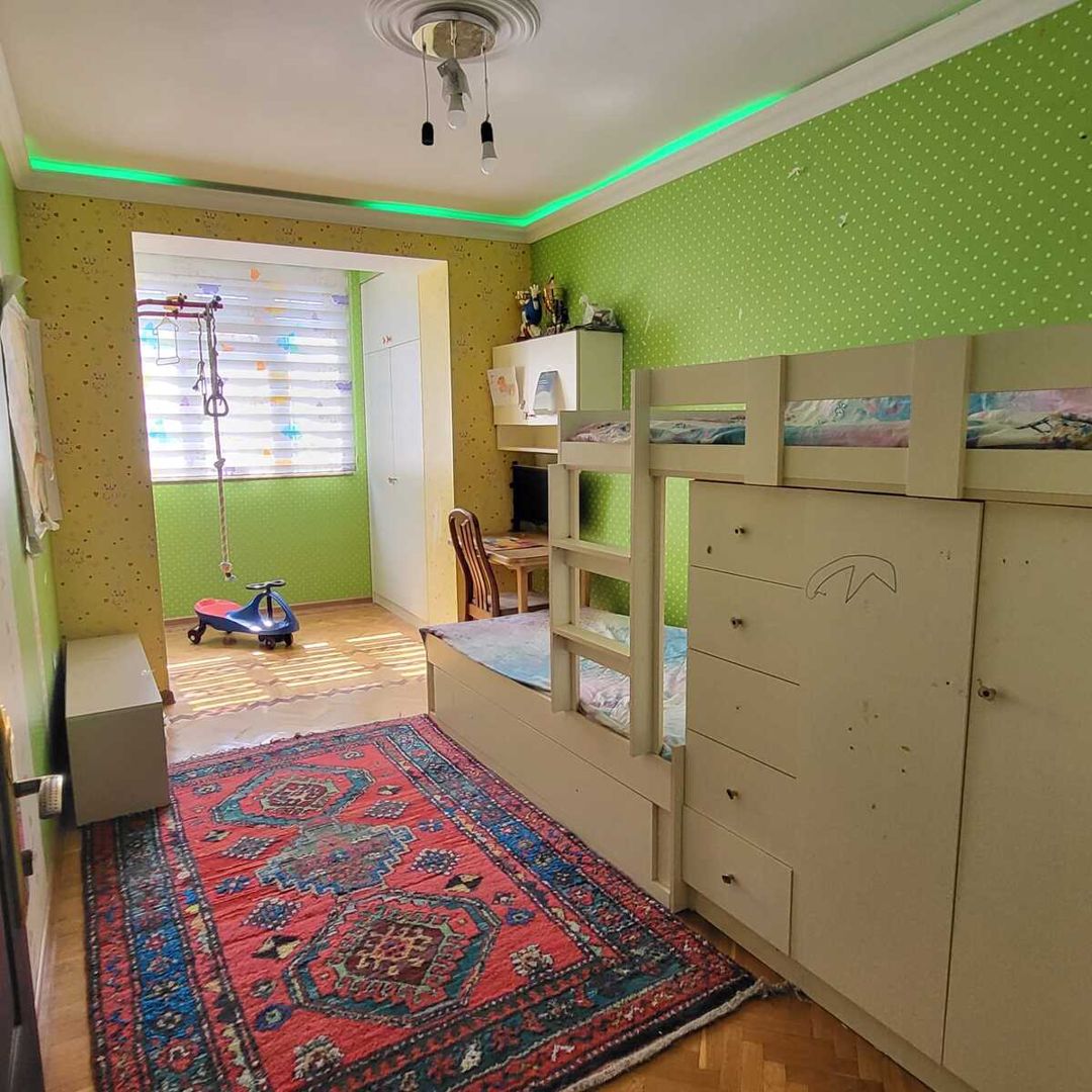 Satılır 4 otaqlı köhnə tikili 110 m² — Mənzil, Bakı (5)