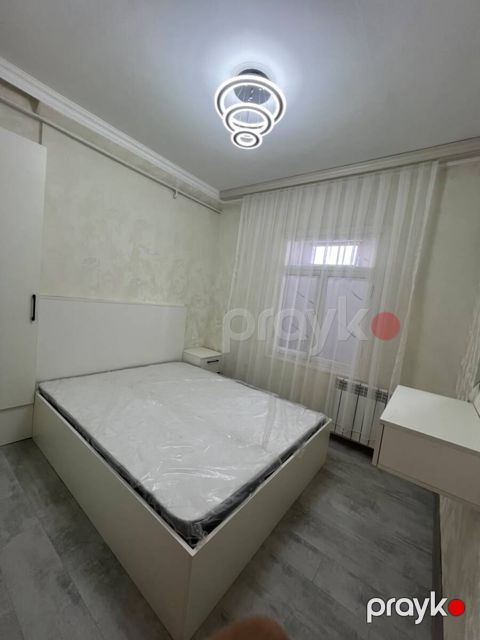Satılır 2 otaqlı köhnə tikili 48 m²