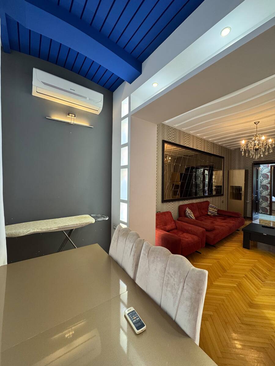 Satılır 2 otaqlı köhnə tikili 65 m² — Mənzil, Bakı (4)
