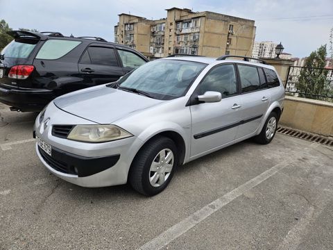 Renault Megane: 1.5 l 2006 il 294679 km Universal — Digah