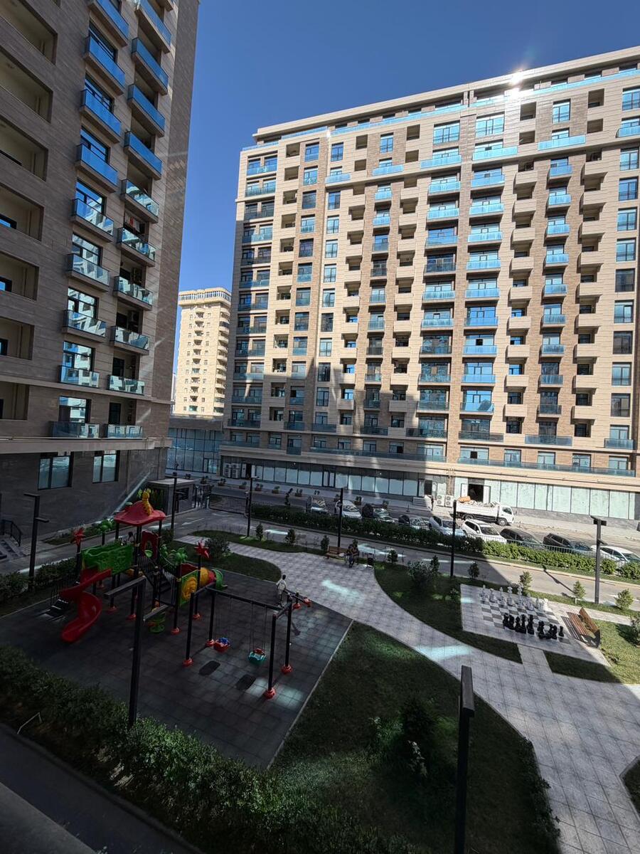 Satılır 2 otaqlı yeni tikili 100 m² — Mənzil, Bakı (2)