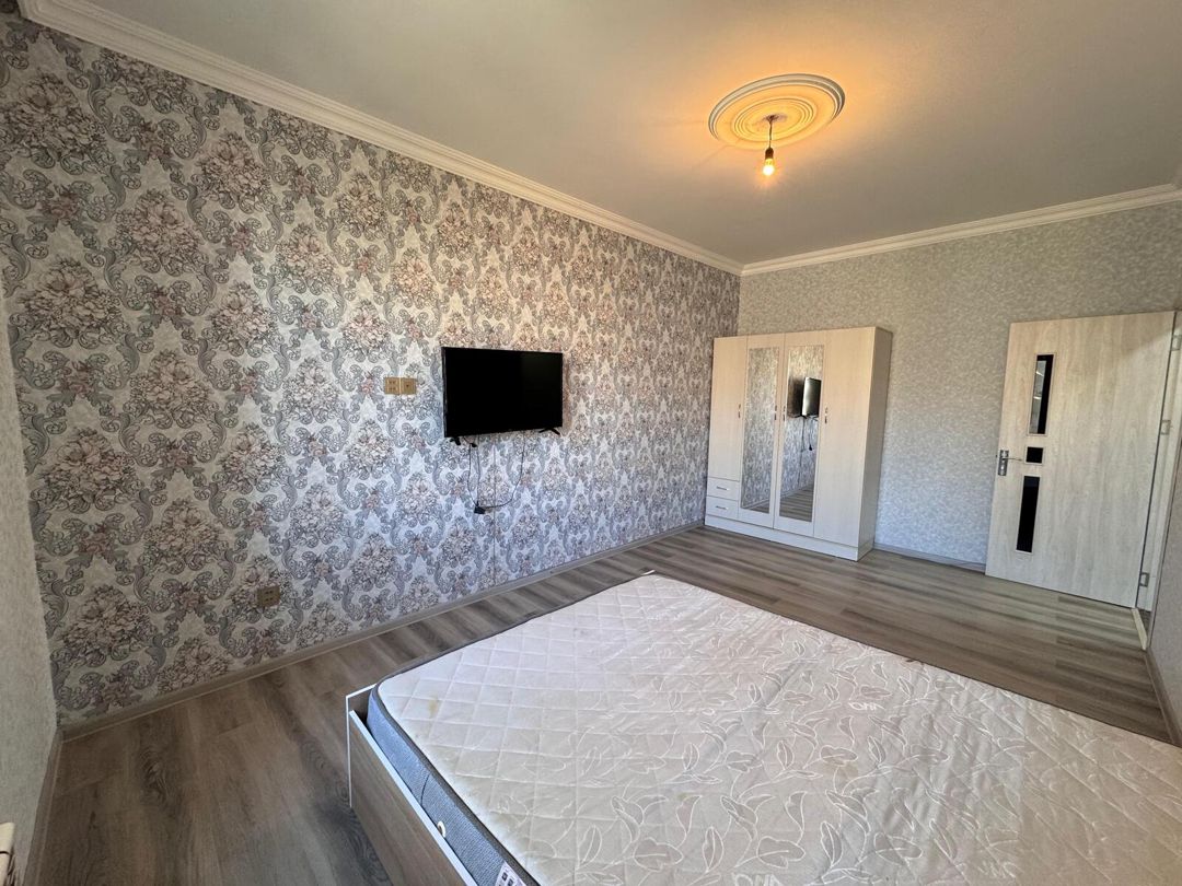 Satılır 1 otaqlı köhnə tikili 35 m² — Mənzil, Bakı (5)