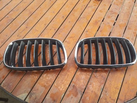 BMW X5 ön radiator barmaqlığı — Sumqayıt