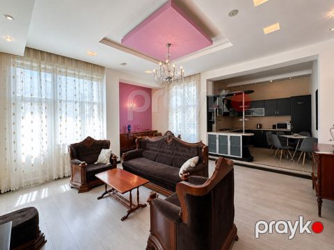 Satılır 3 otaqlı yeni tikili 130 m²