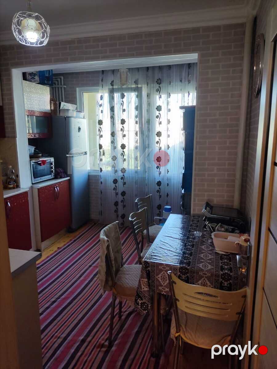 Satılır 2 otaqlı köhnə tikili 65 m² — Mənzil, Bakı (4)