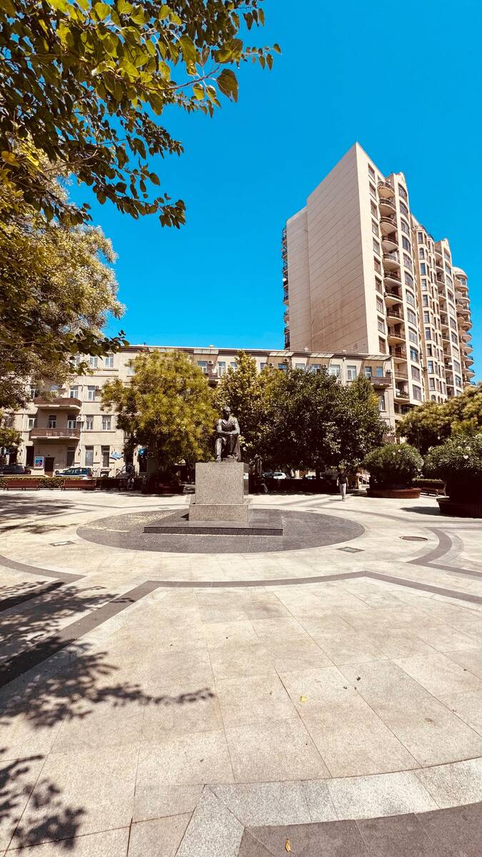 Satılır 3 otaqlı yeni tikili 120 m² — Mənzil, Bakı (2)