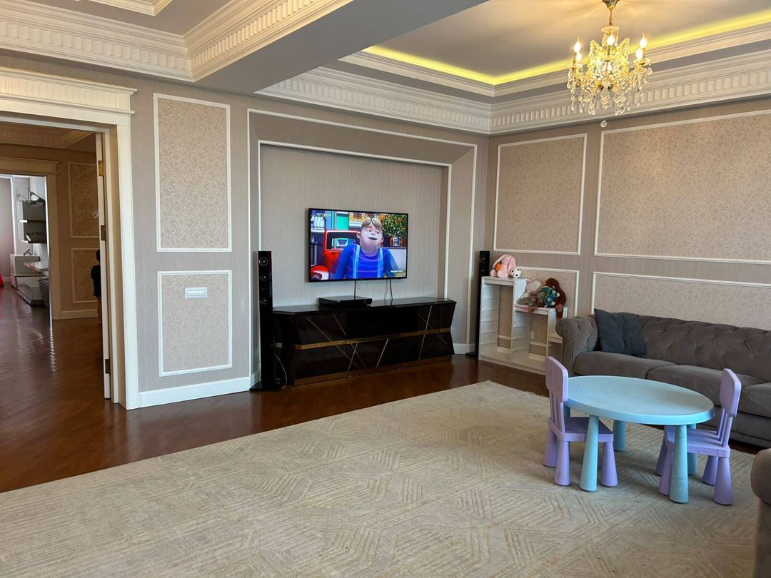 İcarəyə verilir 4 otaqlı yeni tikili 170 m² — Mənzil, Bakı (2)