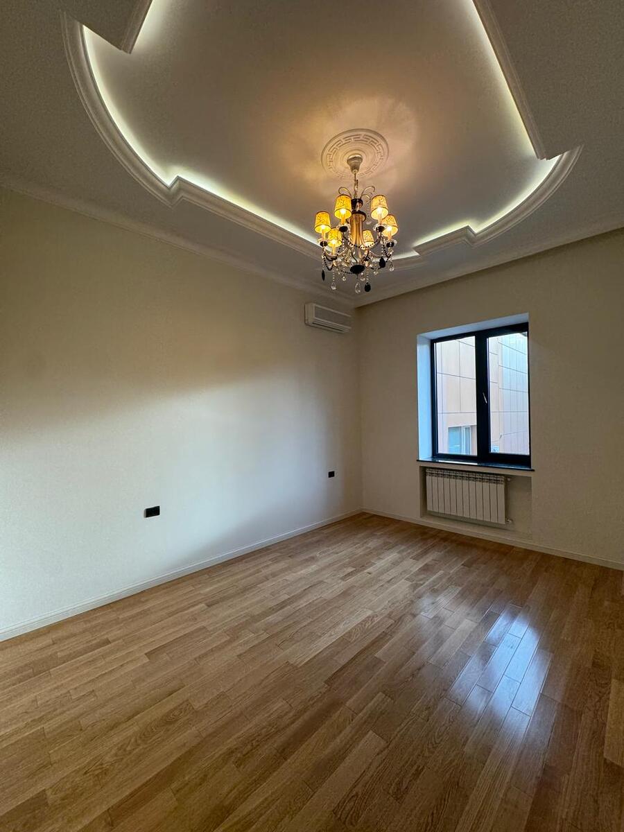 Satılır 10 otaqlı həyət evi/bağ evi 550 m² — Ev, villa, Bakı (5)
