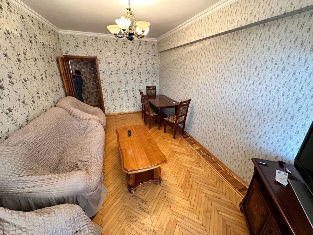 İcarəyə verilir 2 otaqlı köhnə tikili 70 m² — Mənzil, Bakı (2)