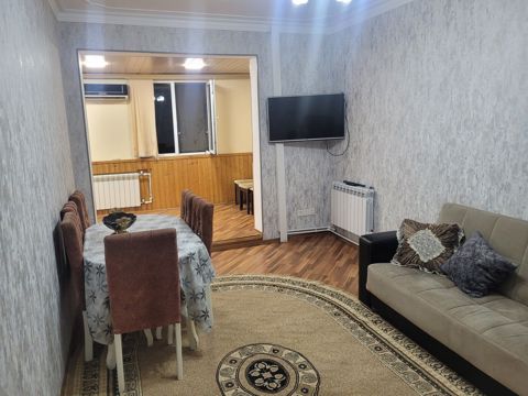İcarəyə verilir 2 otaqlı köhnə tikili 65 m² — Bakı