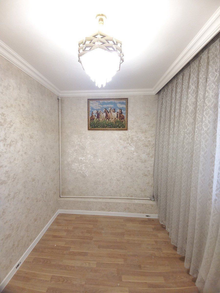 Satılır 3 otaqlı köhnə tikili 65 m² — Mənzil, Bakı (5)