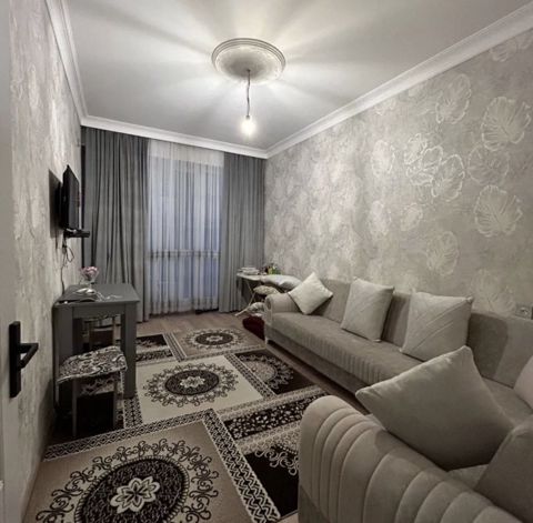 2-otaqlı mənzil kirayə verilir, Kövkəb Səfərəliyeva küç. 9A, 100 m² — Bakı