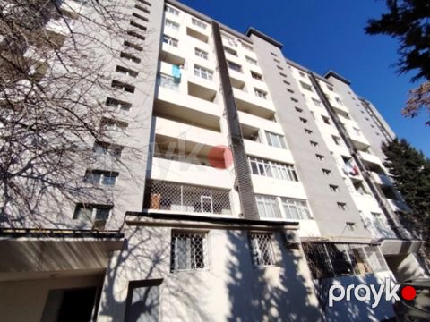 Satılır 2 otaqlı köhnə tikili 65 m²