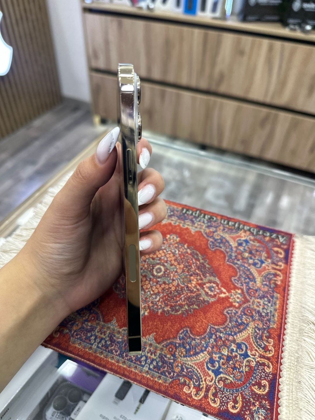 Apple iPhone 13 Pro Max Gold 128GB/6GB — Smartfonlar, Bakı (3)