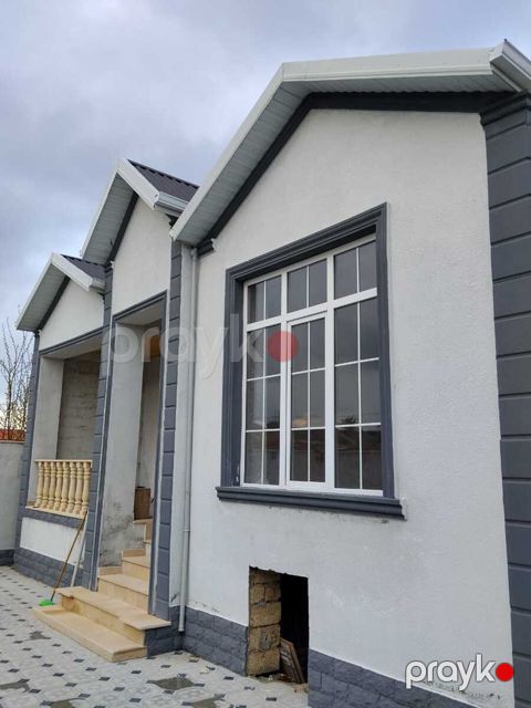 Satılır 3 otaqlı həyət evi/bağ evi 80 m²