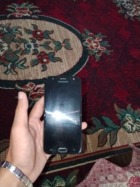 Samsung Galaxy J5 2016, rəng - Qara, İki sim kartlı — Bakı