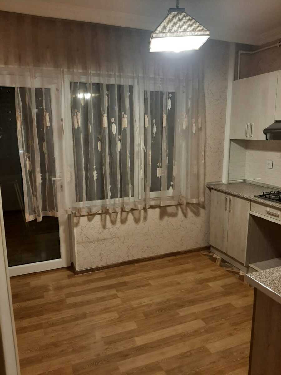 Satılır 4 otaqlı köhnə tikili 100 m² — Mənzil, Bakı (8)
