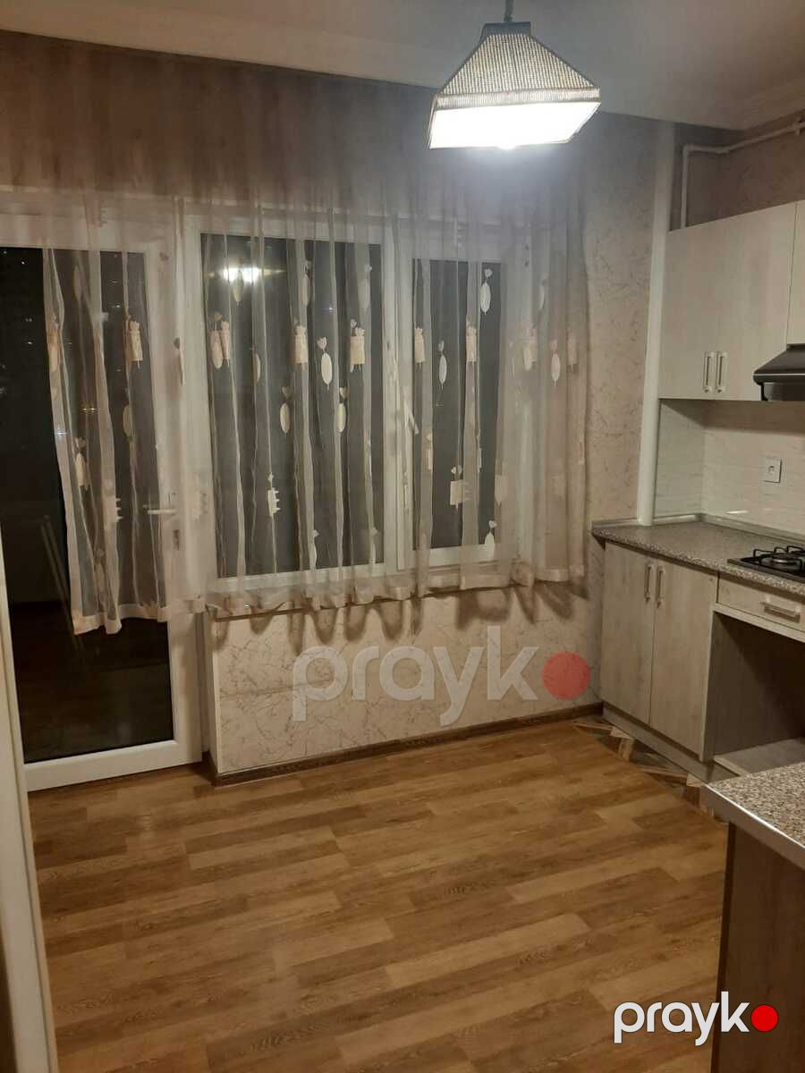Satılır 4 otaqlı köhnə tikili 100 m² — Mənzil, Bakı (4)