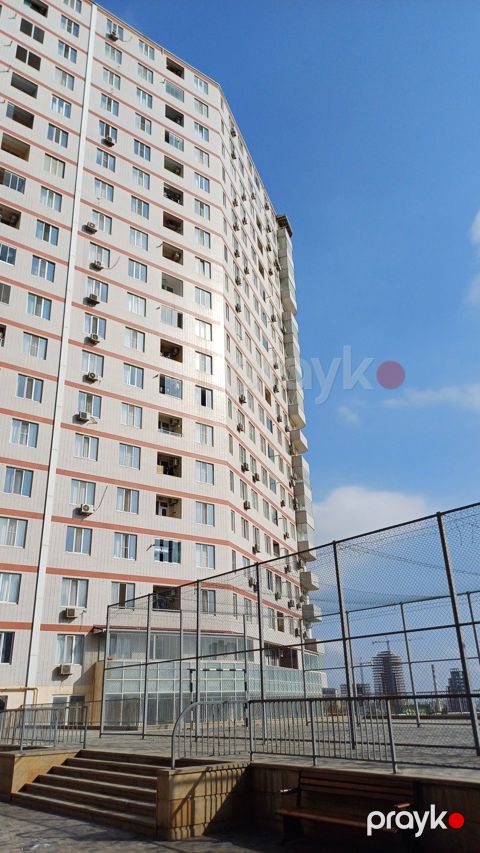 Satılır 4 otaqlı yeni tikili 140.7 m²