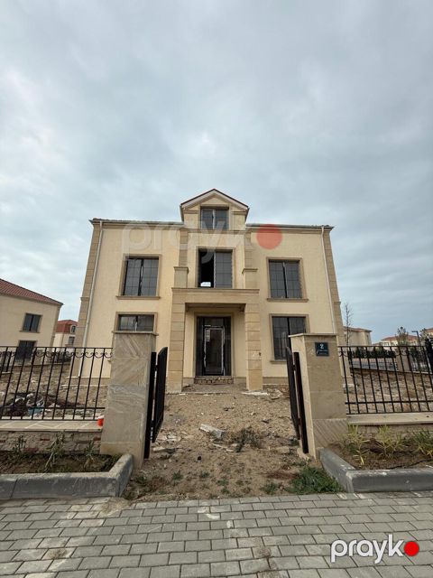 Satılır 8 otaqlı həyət evi/bağ evi 345 m²