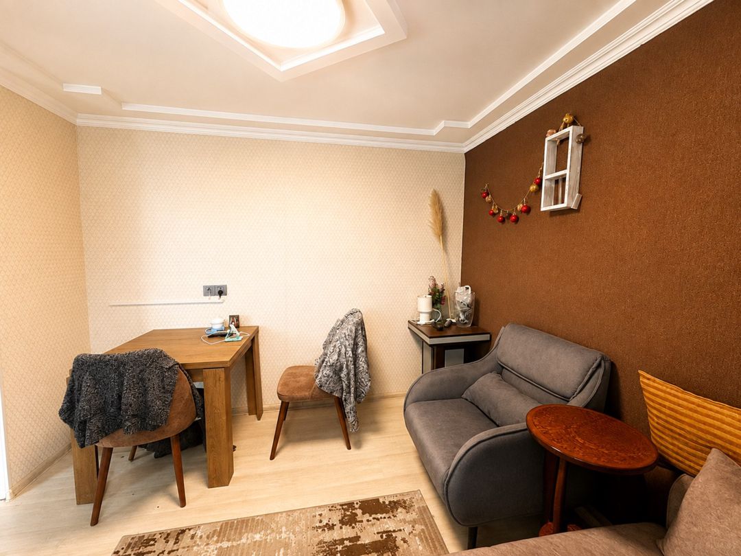 Satılır 2 otaqlı köhnə tikili 30 m² — Mənzil, Bakı (2)