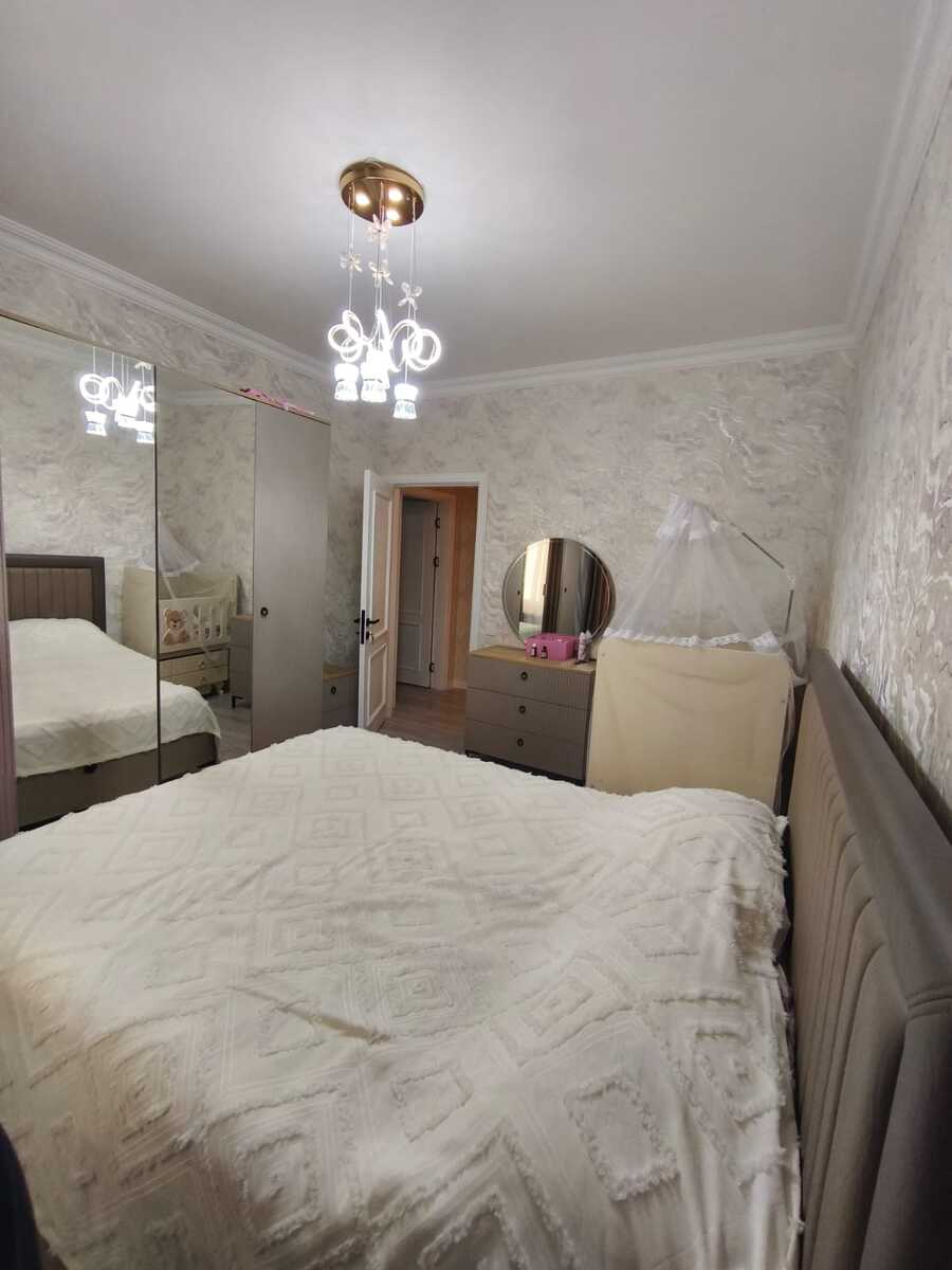 Satılır 2 otaqlı köhnə tikili 68 m² — Mənzil, Bakı (5)