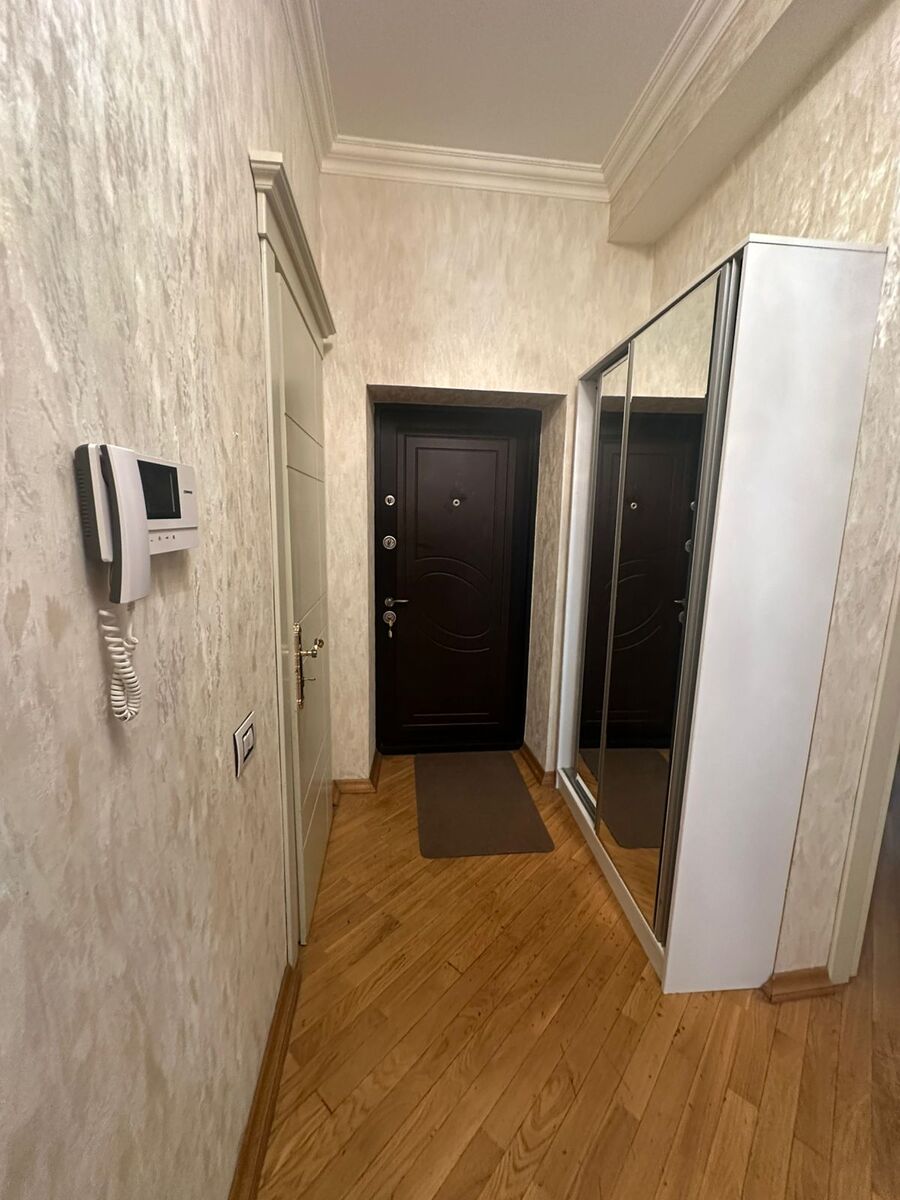 İcarəyə verilir 3 otaqlı yeni tikili 135 m² — Mənzil, Bakı (11)
