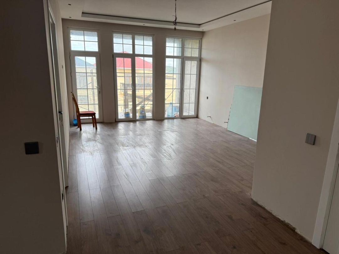 Satılır 6 otaqlı həyət evi/bağ evi 240 m² — Ev, villa, Bakı (5)