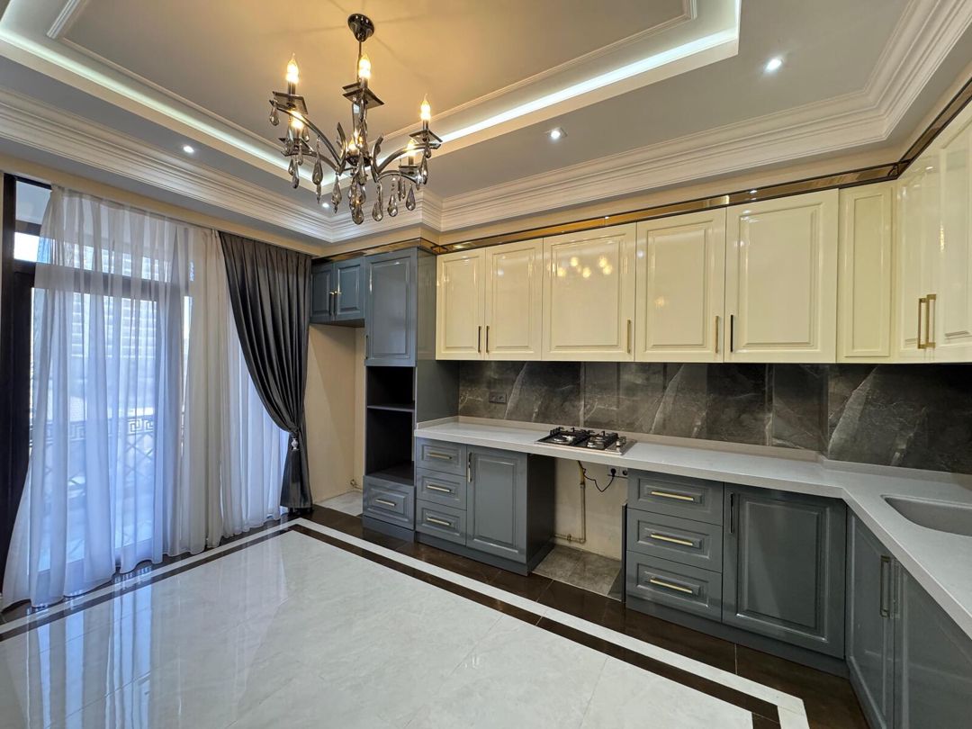 Satılır 4 otaqlı yeni tikili 167 m² — Mənzil, Bakı (12)