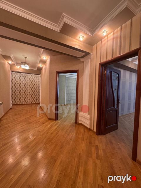 Satılır 3 otaqlı yeni tikili 134 m²