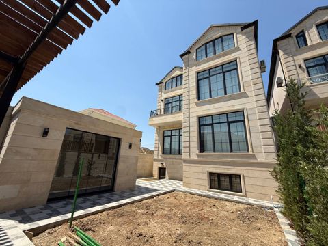 Satılır 6 otaqlı həyət evi/bağ evi 520 m² — Bakı