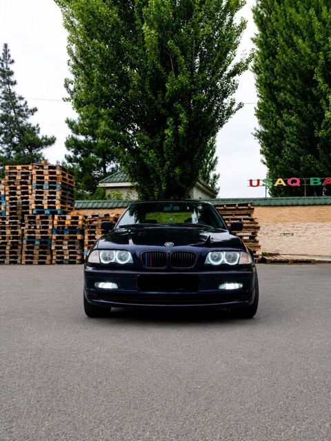 BMW 318, 1.9 L, 2000 il, 261 352 km — İsmayıllı