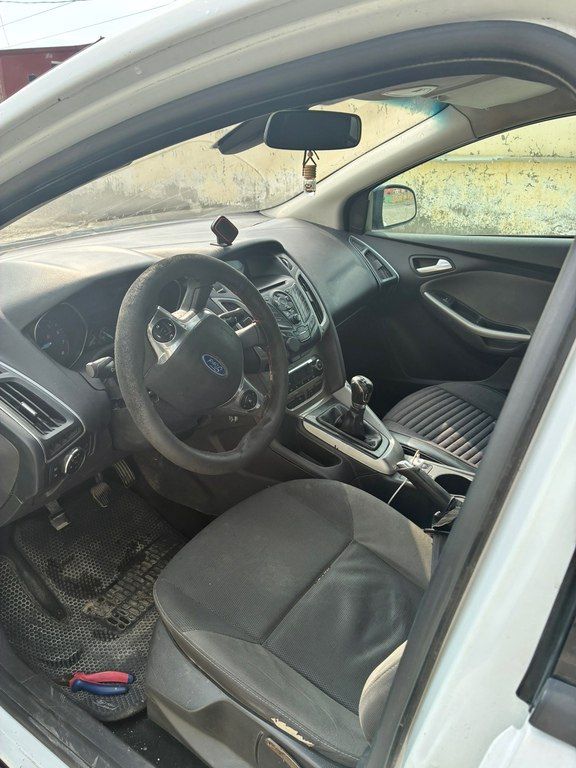 Ford Focus, 1.0 L, 2012 il, 270 500 km — Avtomobillər, Bakı (10)