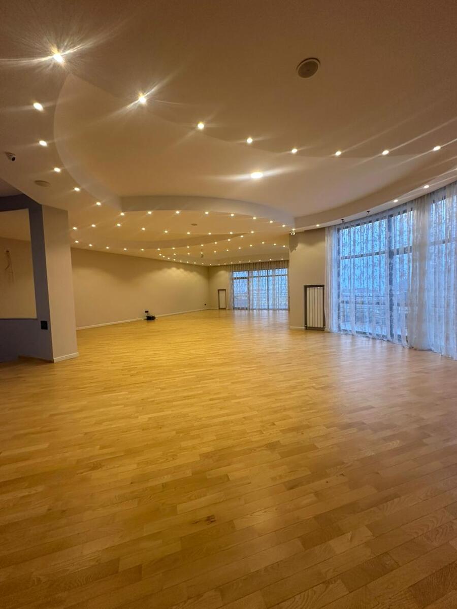 İcarəyə verilir 8 otaqlı həyət evi/bağ evi 600 m² — Ev, villa, Bakı (11)