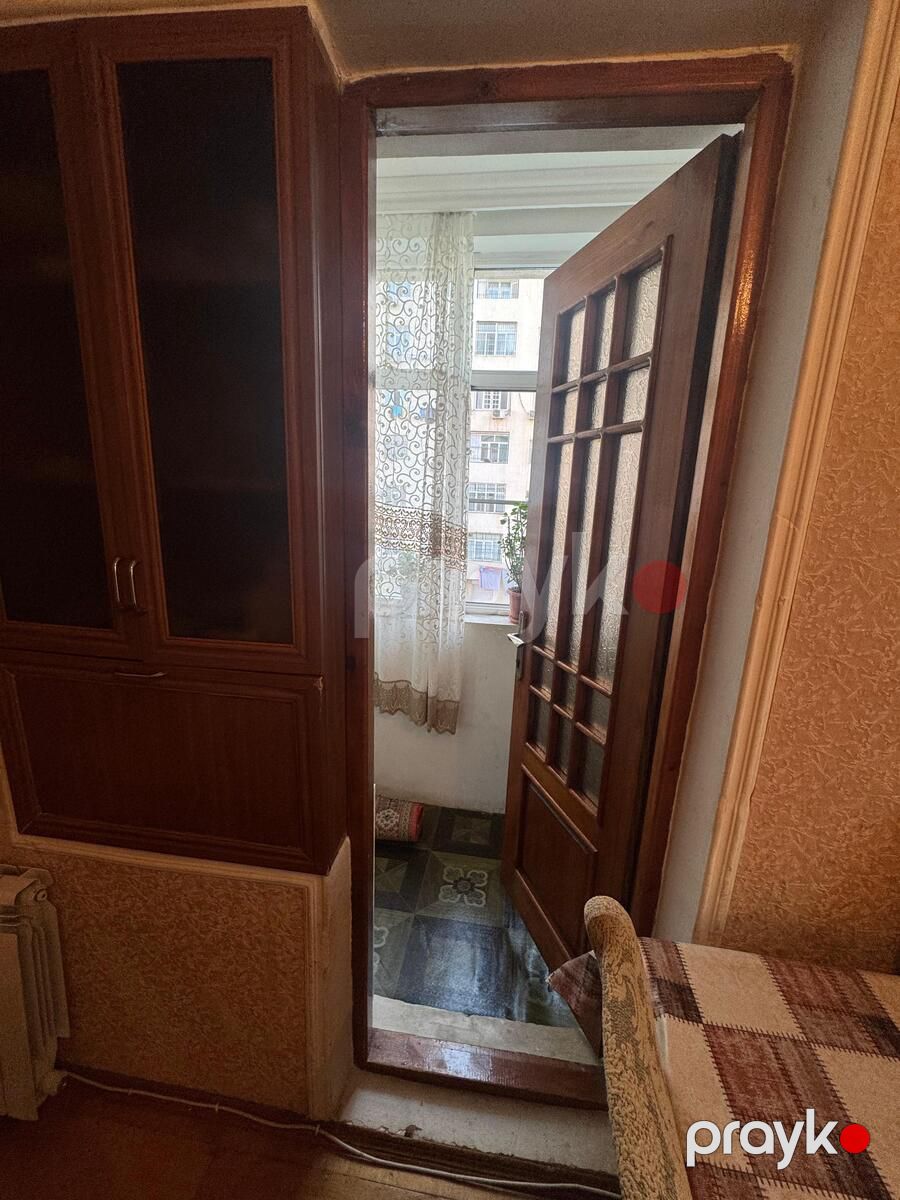 Satılır 2 otaqlı köhnə tikili 60 m² — Mənzil, Bakı (8)