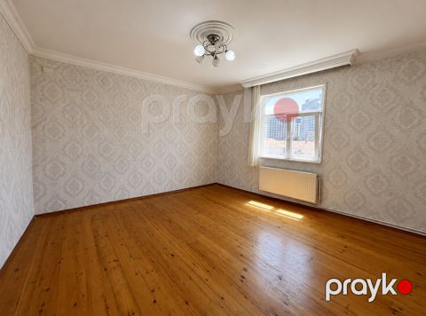 Satılır 1 otaqlı həyət evi/bağ evi 39 m²