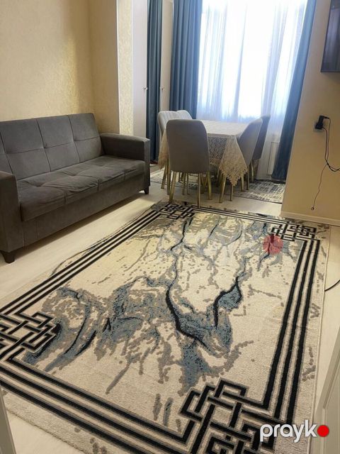 İcarəyə verilir 2 otaqlı köhnə tikili 51 m²