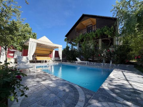 İcarəyə verilir 4 otaqlı həyət evi/bağ evi 90 m² — Qəbələ