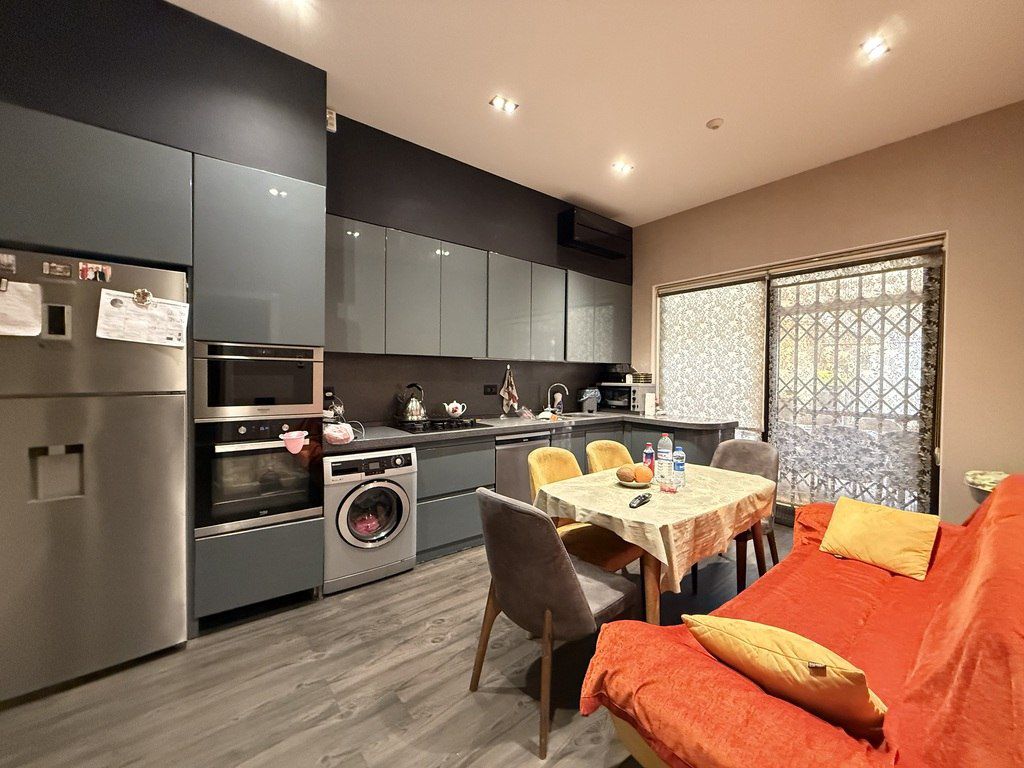 Satılır 8 otaqlı həyət evi/bağ evi 500 m² — Ev, villa, Bakı (3)