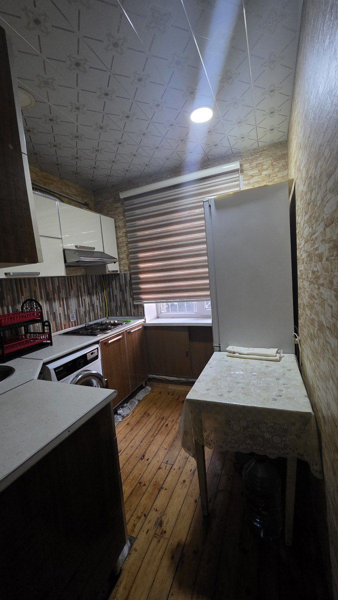 İcarəyə verilir 2 otaqlı köhnə tikili 47 m² — Mənzil, Bakı (4)