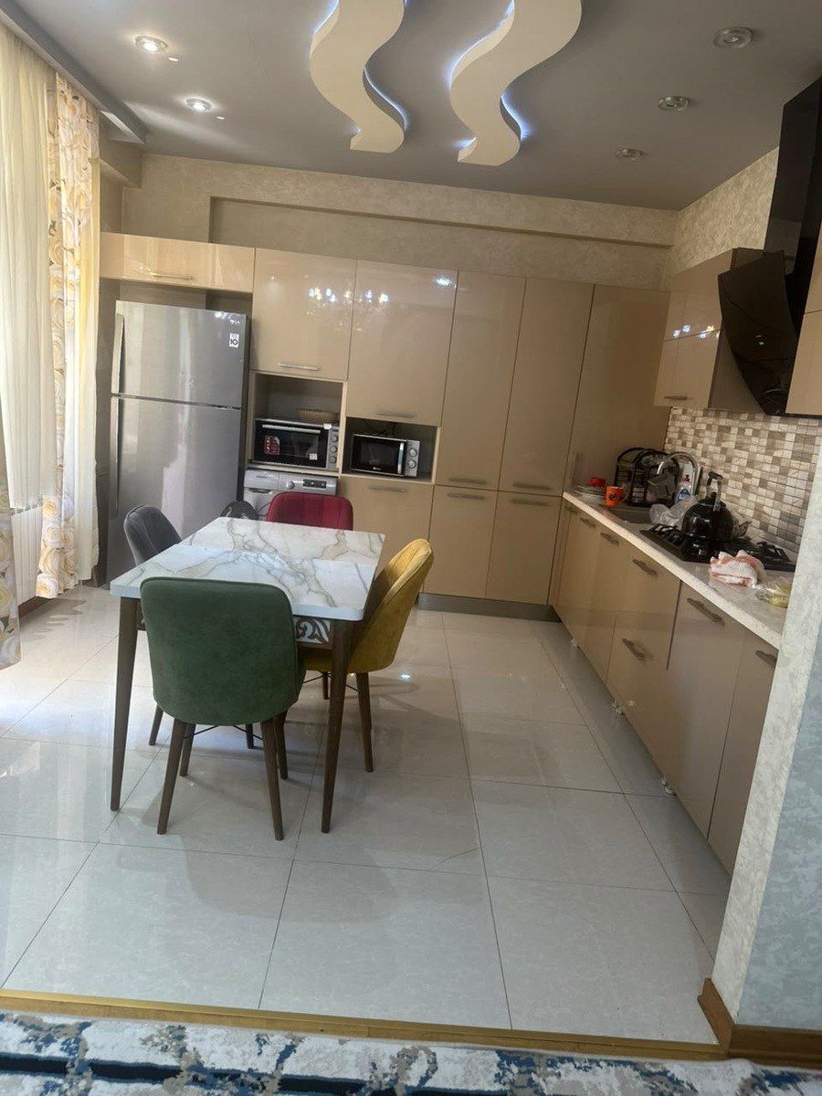 İcarəyə verilir 3 otaqlı yeni tikili 100 m² — Mənzil, Bakı (2)