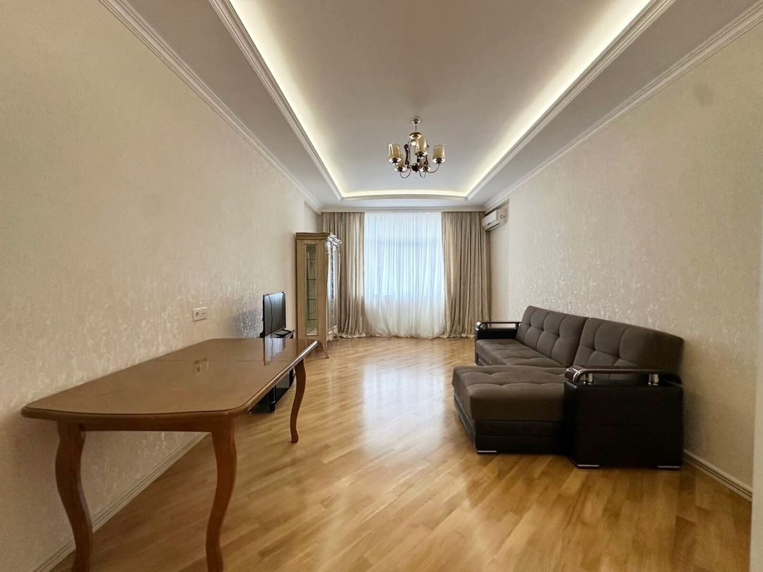 İcarəyə verilir 3 otaqlı yeni tikili 130 m² — Mənzil, Bakı (4)