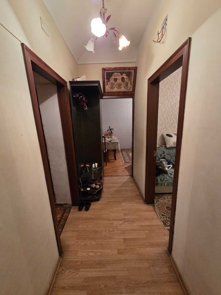 Satılır 4 otaqlı köhnə tikili 80 m² — Mənzil, Bakı (9)