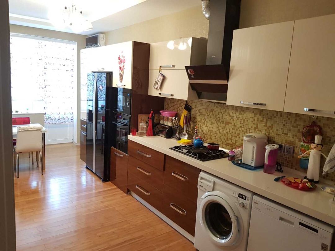 Satılır 4 otaqlı yeni tikili 180.5 m² — Mənzil, Bakı (7)